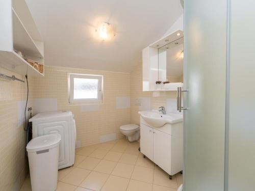 Koupelna v ubytování Villa S - Five Bedroom Villa with Private Pool