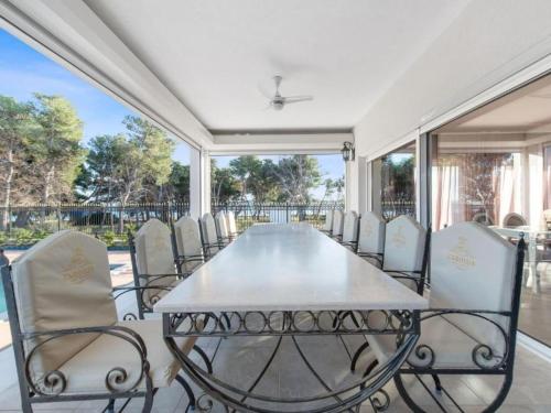 Villa Carolus in Vodice - Five Bedroom Villa with Terrace and Swimming pool