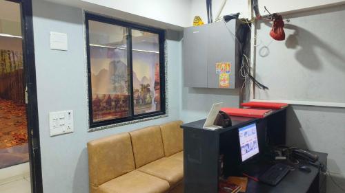 Televisyen dan/atau pusat hiburan di Hotel O Park Palace