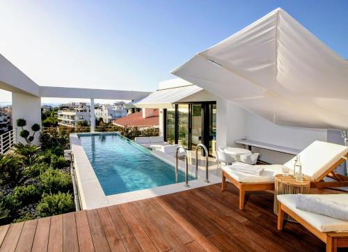 The ROSE Luxury Penthouse with Private Swimming Pool