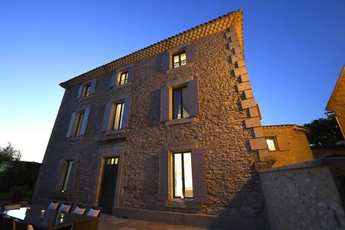 Το κτήριο όπου στεγάζεται  το bed & breakfast