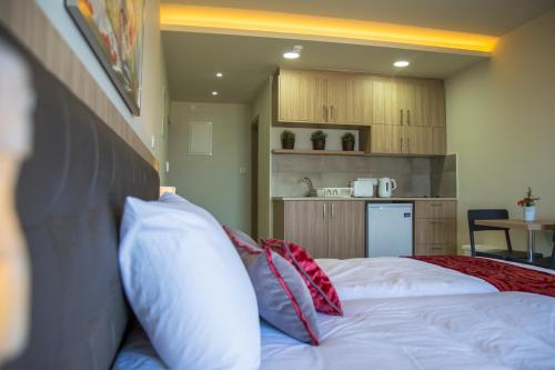 Gallery image of Zodiac Hotel Apartments in Larnaka