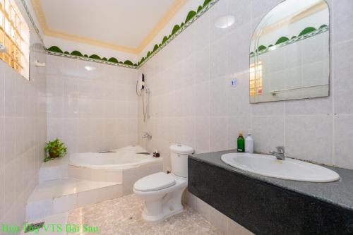 Koupelna v ubytování Biệt thự Hồ Full TIỆN ÍCH VT Xanh