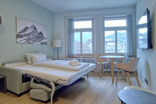 Postel nebo postele na pokoji v ubytování BANK House Apartment L 305 - GRIWA RENT