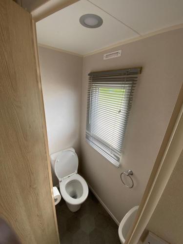 Ένα μπάνιο στο Hillside Sleeps 6
