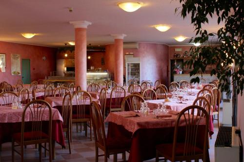 En restaurang eller annat matställe på Hotel Monumento