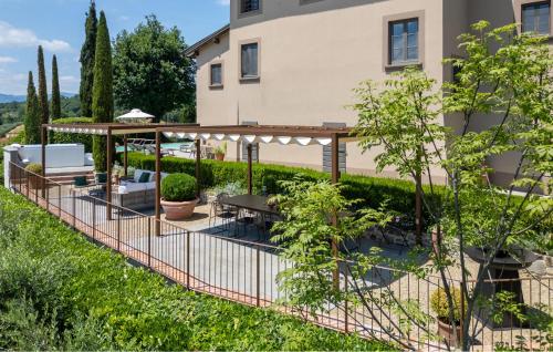 Stunning Home In Terranuova Braccioliniにある庭