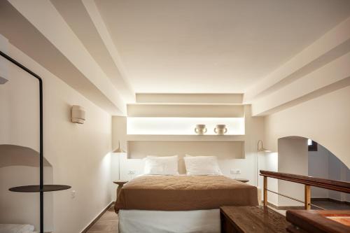 Sea Path VII Rethymno old town luxury Maisonette steps to beach