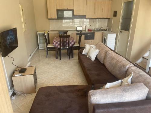Gallery image of Gabriel apartments in Vlorë
