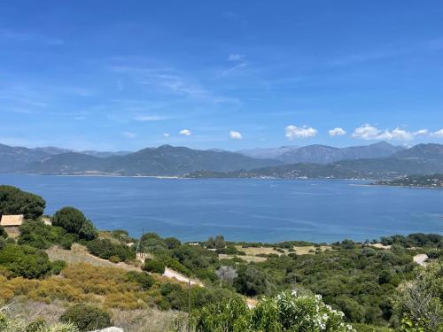 Studio entre mer et montagne
