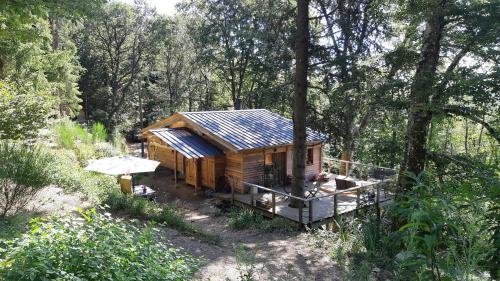 Cabane Chalet isolé en pleine forêt