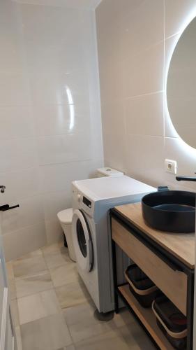Seafront studio Camisón beach