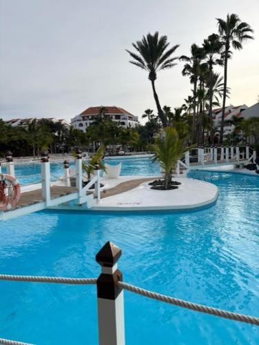 Seafront studio Camisón beach