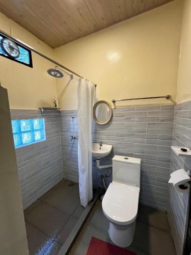 Un baño de Mader Home