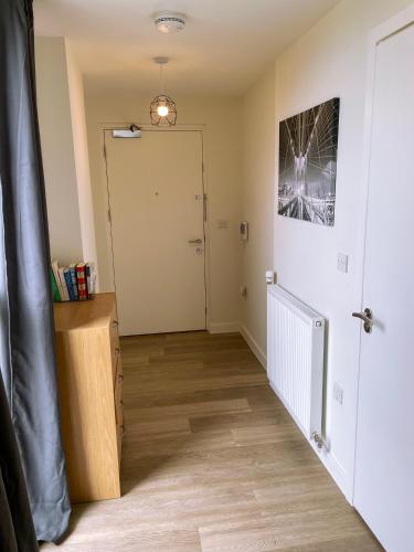 Η κουζίνα ή μικρή κουζίνα στο Spacious Erith Apartment