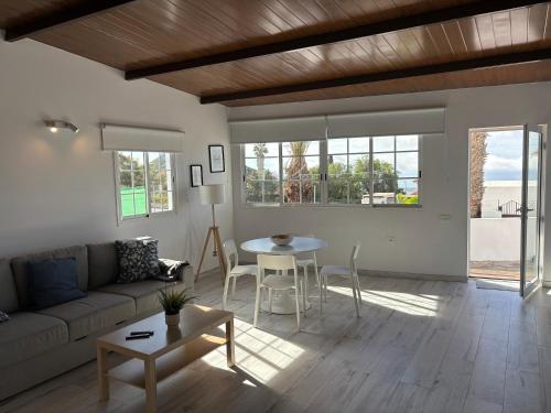 Casa Rural Encantadora Con Terraza Privada