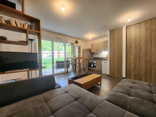 Appartement Neuf 2 Pièces avec Terrasse et Parking - Résidence de Standing entre Samoëns et Morillon - FR-1-629-128