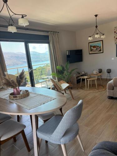 Μια τηλεόραση ή/και κέντρο ψυχαγωγίας στο Villa Argyro