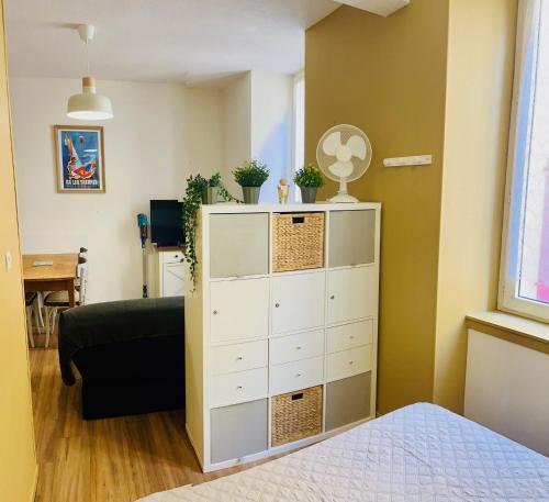 Photo de la galerie de l'établissement Centre-ville Ax-les-Thermes proche des télécabines, à Ax-les-Thermes