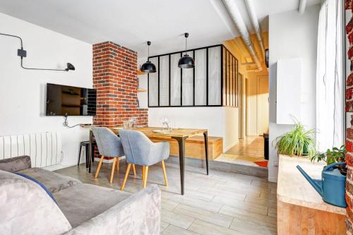 Maison dartiste a proximite de la gare de Lyon