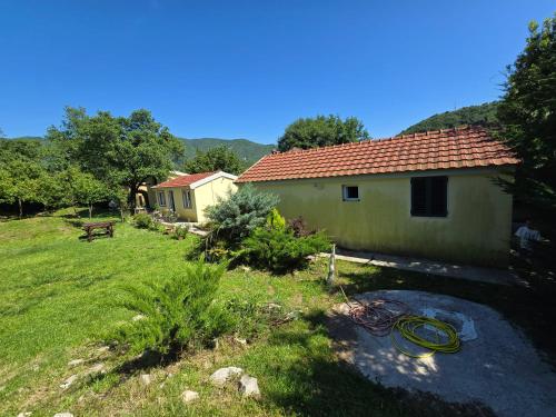 Gallery image of Sunny Bay Village in Herceg-Novi