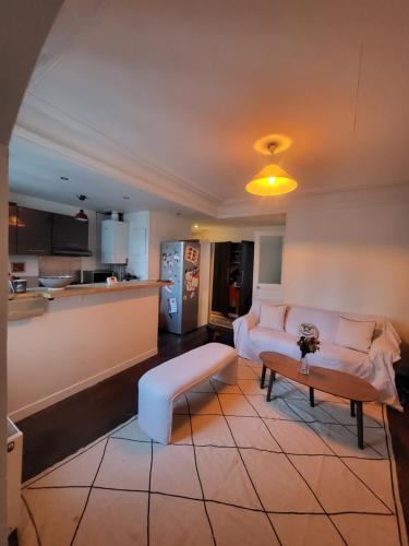 Charmant 61 m2 bas Montmartre