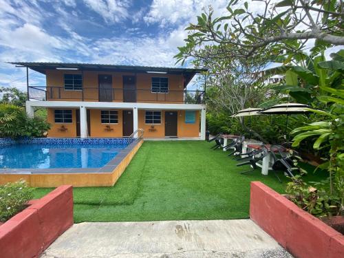 Bazén v ubytování The Seashell Family Room Melaka Kuala Sg Baru nebo v jeho okolí