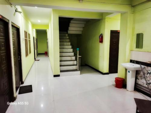 Φωτογραφία από το άλμπουμ του Shri Narvadeshwar Nath Guest House σε Gonda