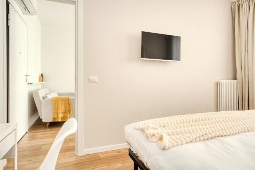 Hostmate - Milano - Imperia's Pearl - Romolo IULM