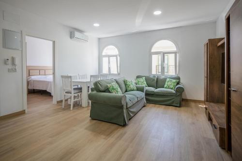 Apartamento centro ciudad patio cuarenta 2B