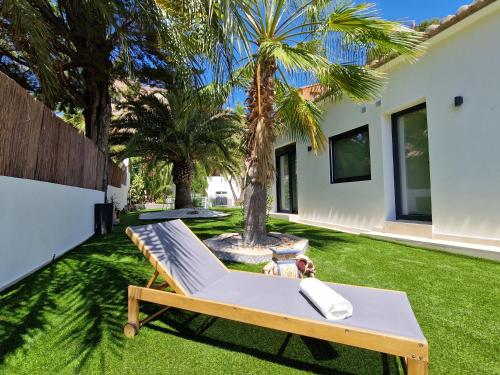 Villa con piscina cerca de Puerto Blanco