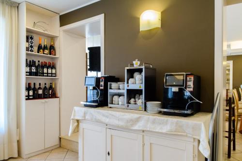 Getränke in der Unterkunft Hotel Tirreno
