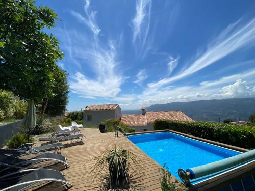 APPART DANS VILLA AVEC GRANDE TERRASSE PRIVATIVe