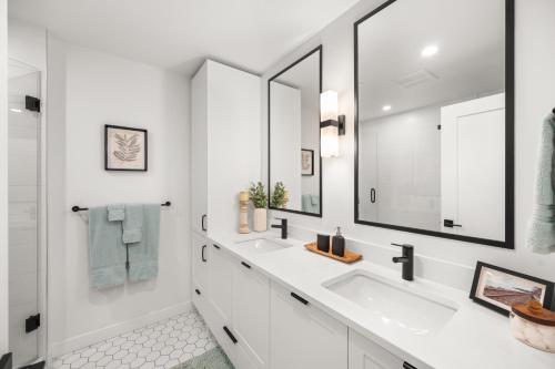Koupelna v ubytování Chic Condo with Stylish Amenities in White Rock