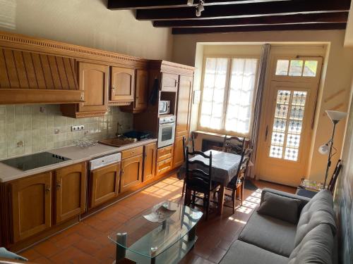 Conques en Rouergue, maison de village,Grand Vabre