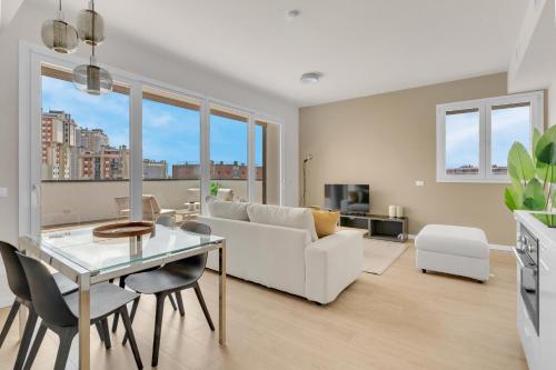 Airy Apartments with Balcony & Garage by NDP rent photo 48