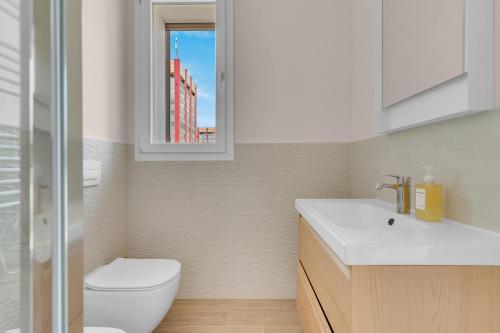 Airy Apartments with Balcony & Garage by NDP rent photo 79