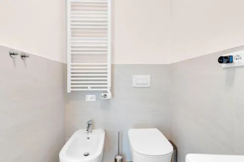 Airy Apartments with Balcony & Garage by NDP rent photo 37