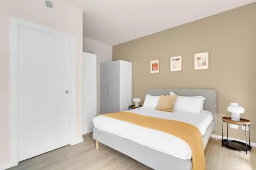 Airy Apartments with Balcony & Garage by NDP rent photo 27