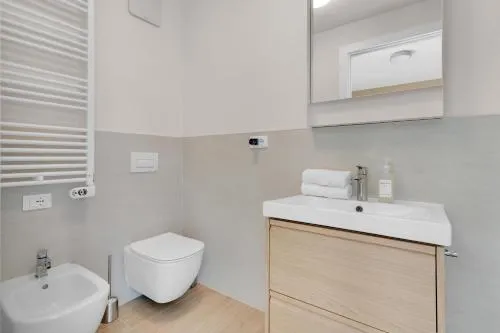 Airy Apartments with Balcony & Garage by NDP rent photo 42