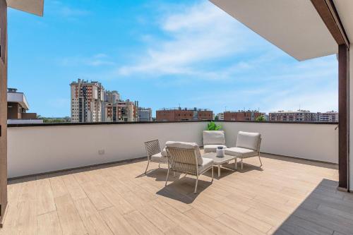 Airy Apartments with Balcony & Garage by NDP rent photo 49