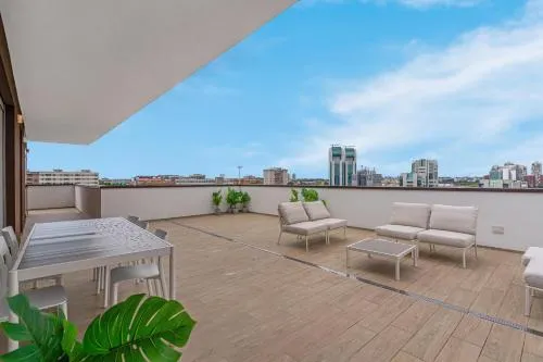 Airy Apartments with Balcony & Garage by NDP rent photo 13