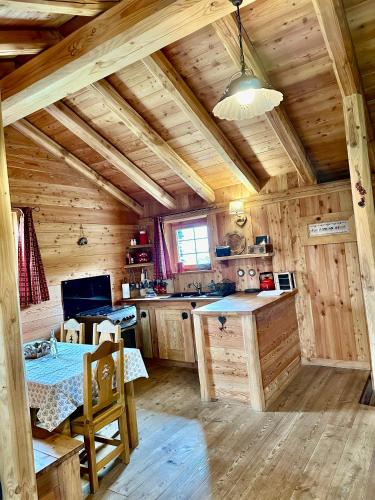 Photo de la galerie de l'établissement Chalet d'alpage Célestin à Bessans, à Bessans