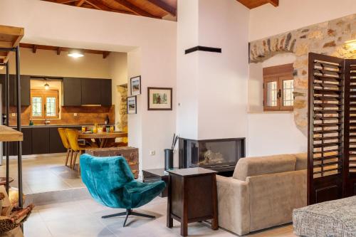Гостиная зона в Alma Living