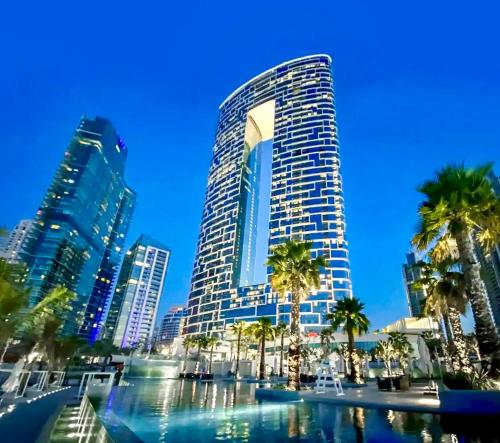 Address JBR, 57th Floor Luxury Marina Beach View