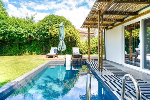 Gallery image of Rafaelo Pool Side Villas in Olympiada
