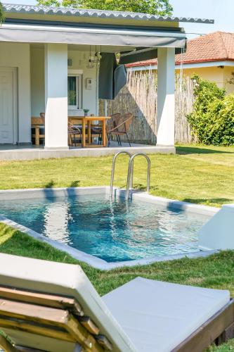 Gallery image of Rafaelo Pool Side Villas in Olympiada