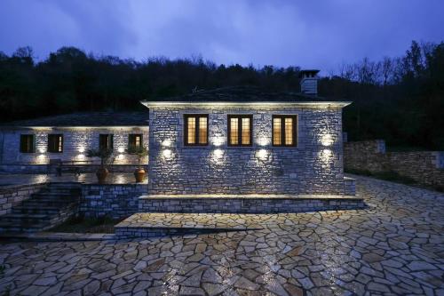 Alexandros private house