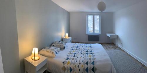 Photo de la galerie de l'établissement Appartement lumineux au centre ville, à Bourges