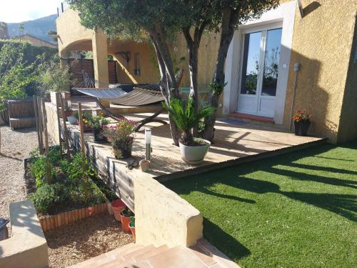 Chambre indépendante avec terrasse privative